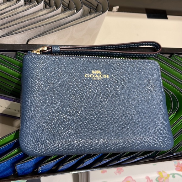 Coach Corner Zip Wristlet IM/Denim - Picture 9 of 16